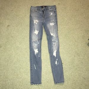 Ripped Hollister High Rise Skinny Jeans